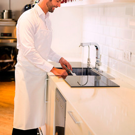 Avental Plastificado Branco 75x90cm (20 Uds)